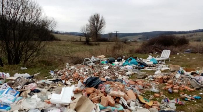 Mafia deșeurilor din Sintești a fost deposedată de 33 de tone de gunoi. Captura a fost anunțată de Garda de Mediu
