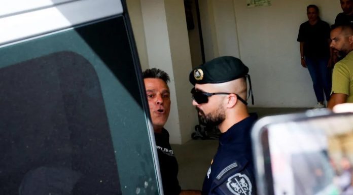 Un cuplu, arestat după ce şi-ar fi abandonat copiii pe marginea unui drum din Portugalia: minorii au fost găsiţi plângând