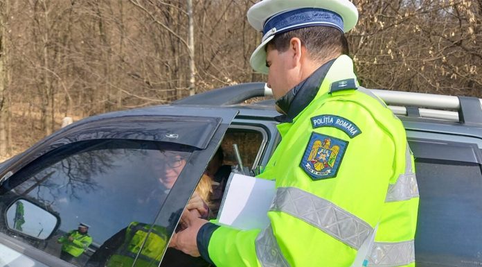 Amendă de 3.300 lei pentru toți șoferii români care au acest obiect banal în mașină. Mulți nici nu își dau seama că este greșit