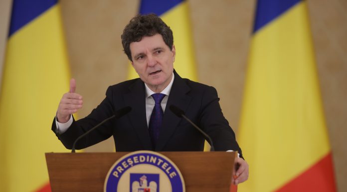 Nu s-a schimbat nimic în orientarea strategică a României, afirmă Nicușor Dan