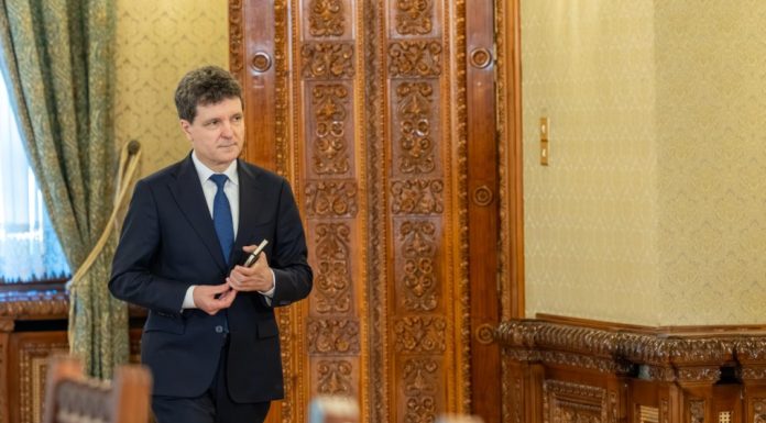 Nicuşor Dan a invitat joi, la Cotroceni, parlamentarii din grupul Uniţi pentru România, pe cei din grupul PACE – Întâi România şi neafiliaţii / Vor discuta despre situaţia economică şi politică a ţării