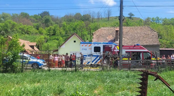 Încă o persoană, grav rănită în judeţul Sibiu după ce a fost târâtă de cal – Un bărbat de 58 de ani a suferit traumatisme cranio-cerebrale, toracice şi de bazin / A fost intubat şi este transportat cu un elicopter SMURD la Târgu Mureş