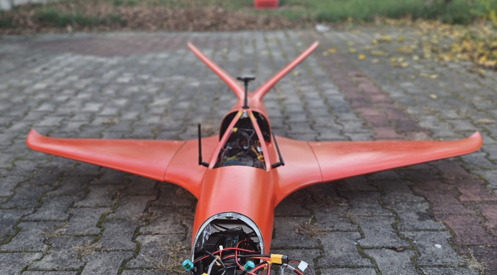 VIDEO&FOTO Prima dronă cu motor jet românească. BraveX Aero caută finanțare de tip seed pentru extinderea capacității de producție