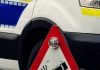 Iaşi – Accident între un autobuz şi un autoturism. Trei persoane acuză dureri. Posibile scurgeri de combustibil