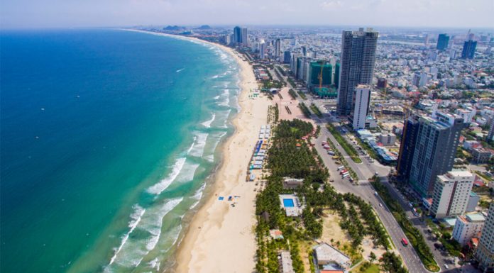 Agențiile de turism cer vouchere de vacanță și pentru mediul privat
