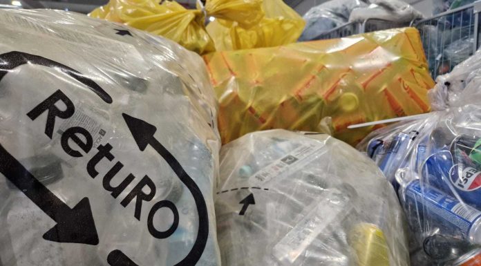 RetuRO: Peste 10 miliarde de ambalaje colectate de la lansarea Sistemului de Garanţie-Returnare în România