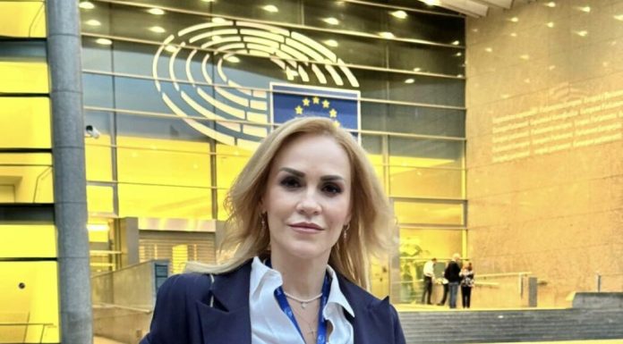 Gabriela Firea: „România are nevoie de soluții, nu de încăpățânare, încrâncenare și încruntare”
