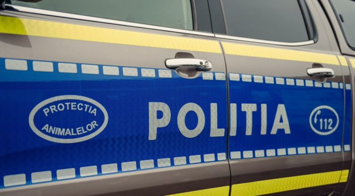 O adolescentă 17 ani, bătută și arsă pe mâini pentru se prostitua în Craiova. Agresorul, arestat