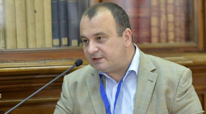După Iulian Fota, și Radu Carp acuză Digi24 de existența unor „liste negre” și invitați preferențiali pe post
