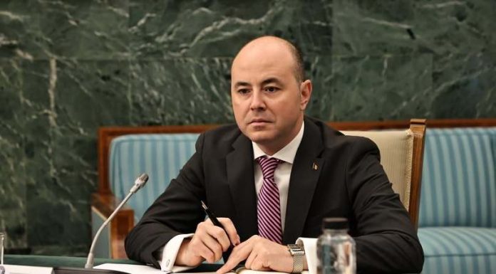 Alexandru Muraru (PNL): Am iniţiat legea prin care 10 Mai, Ziua Independenţei Naţionale a României, devine zi liberă. Este o reparaţie istorică şi o aliniere la practica tuturor democraţiilor europene”