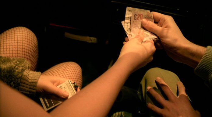 Reglementarea prostituției, sub semnul întrebării. Proiectul a fost „uitat” în Parlament. Ce spun experții despre lege