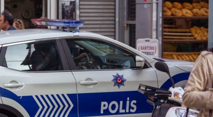 Atac armat în Turcia. Patru persoane au fost ucise şi alte opt au fost rănite. Suspectul este încă în libertate