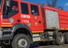 Un autocar în care se aflau 27 de persoane a fost cuprins de flăcări pe o șosea din Tulcea. Care e starea pasagerilor