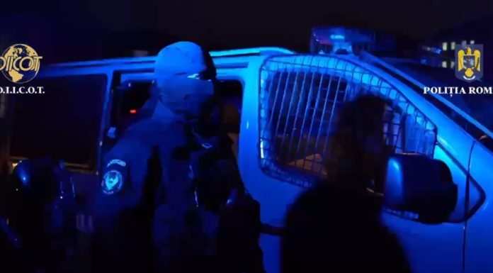 Tânăr de 25 de ani, prins în flagrant pe Autostrada A2 cu 11 kg de canabis în mașină. Urma să vândă drogurile pe litoral