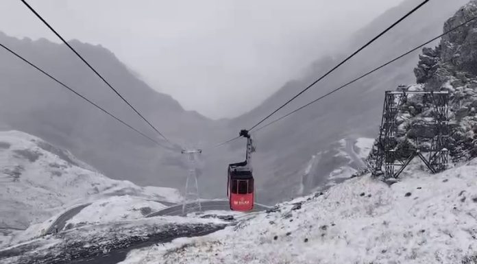 Cât măsoară stratul de zăpadă la Bâlea Lac, la început de mai. Transfăgărășanul în zonă rămâne închis