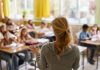 O profesoară cu dizabilități, concediată, datorează statului italian 14.000 de euro pentru salariile primite din greșeală