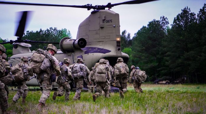 Primar din Germania: Retragerea a 5.000 de soldați americani va lovi dur comunitățile care găzduiesc baze militare