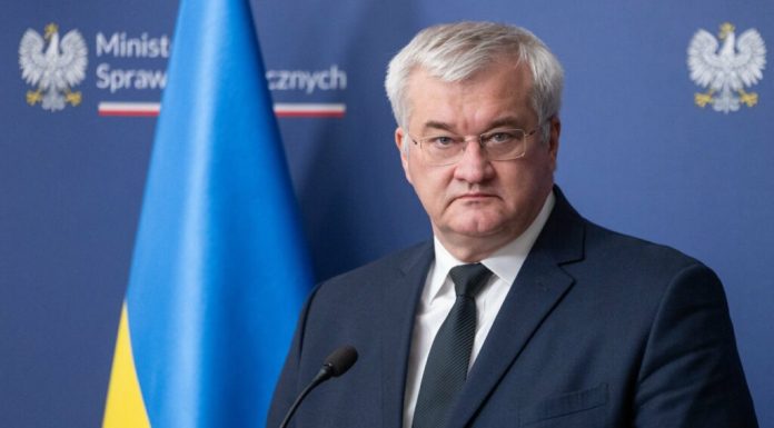 Diplomații străini au vizitat zonele lovite de atacurile rusești din Kiev după bombardamentele masive