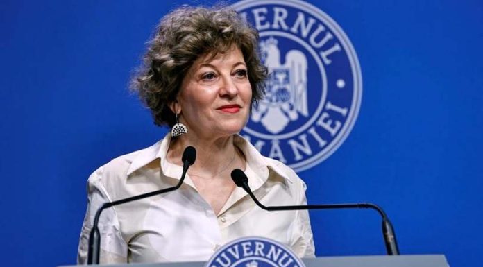 Oana Gheorghiu, după acuzaţiile care i se aduc: De ce atâta efort împotriva unui om fără partid şi fără miză politică? Intimidare şi descurajare. Ca oamenii integri să nu mai îndrăznească să se implice. Nu mă sperie. Nu mă intimidează. Nu renunţ!