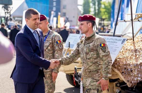 Radu Miruţă: Armata României nu este perfectă. Are nevoie de echipamente noi, de proceduri adaptate vremurilor pe care le trăim, de mai multă eficienţă şi de curajul de a schimba lucrurile care ne-au ţinut pe loc prea mult timp