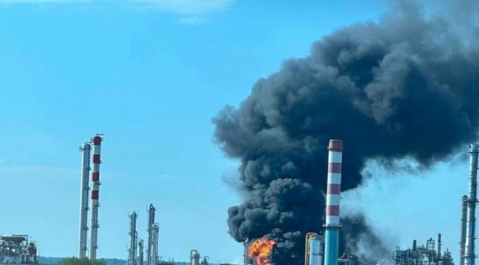Explozie la un complex petrochimic MOL din Ungaria. O persoană a murit, altele sunt rănite