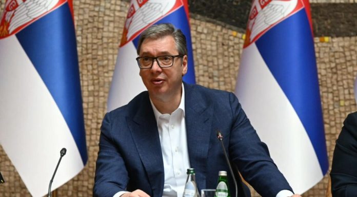 Aleksandar Vucic anunță că ar putea renunța la funcția de președinte al Serbiei. „Este posibil să demisionez în curând”