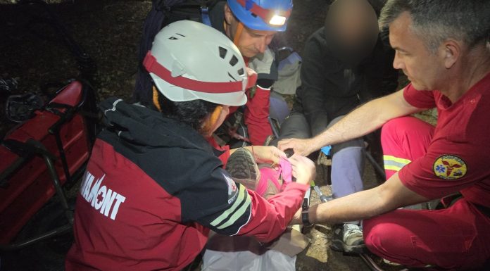Intervenţii ale salvamontiştilor – Un copil de 12 ani epuizat, salvat din zona superioară a Masivului Ceahlu / Dou persoane cu experienţă pe munte, căutate după ce nu reveniseră de vineri