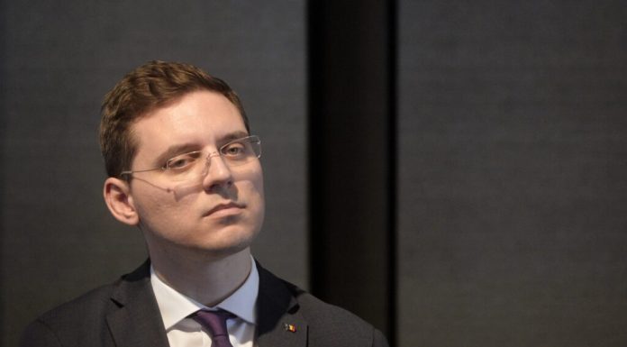 Victor Negrescu solicită crearea un fond european de cel puțin 2 miliarde de euro pentru lupta împotriva cancerului