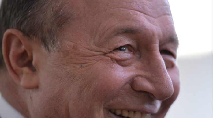 Băsescu explodează: „Guvernul meu” e o capcană! Marile partide fug de responsabilitate