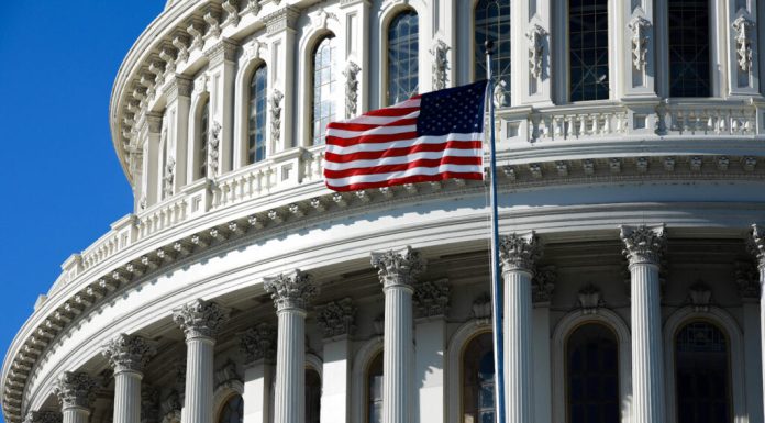 Finanțarea federală pentru sala de bal dorită de Trump, pusă sub semnul întrebării după o decizie a Senatului