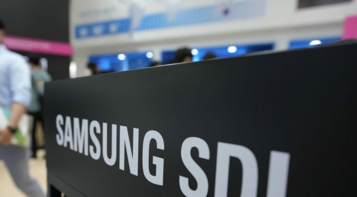 Angajații Samsung primesc bonusuri de sute de mii de dolari după ce au renunțat la grevă