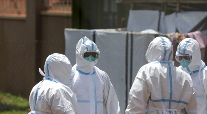 Ebola l-a speriat pe Trump: „Sunt îngrijorat”