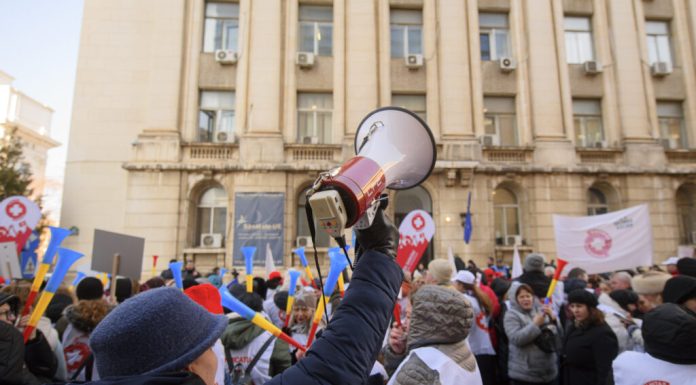 Se anunță primele proteste față de proiectul noii legi a salarizării: „Forma publicată, departe de angajamentele și principiile discutate cu reprezentanții Guvernului”
