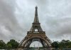 Suma fabuloasă pentru care s-a adjudecat un fragment din scara Turnului Eiffel, după ce a fost scos la licitație