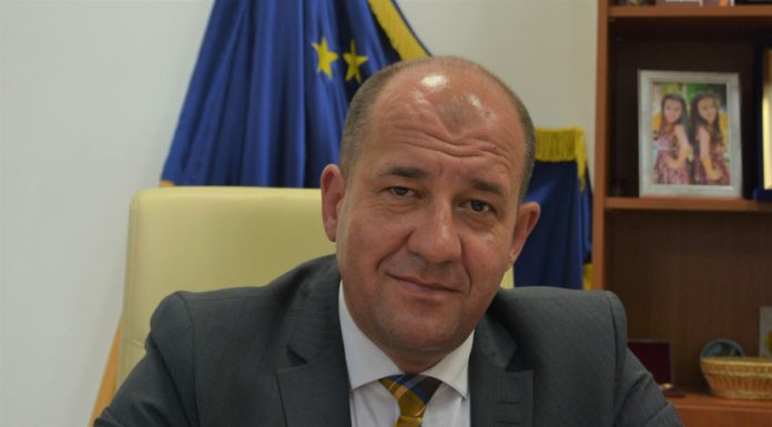 DNA extinde urmărirea penală față de Adrian Pintea, fostul secretar de stat de la Ministerul Agriculturii. Acuzații: funcții publice aranjate, instigare la abuz în serviciu