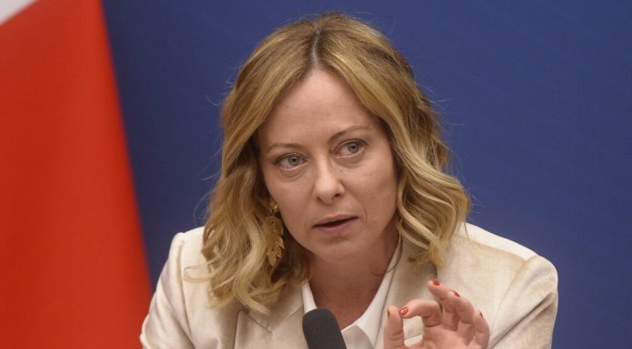 Giorgia Meloni „condamnă ferm” atacul nocturn al Rusiei asupra Kievului