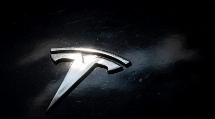 Tesla recheamă peste 14.000 de mașini electrice Model Y. Ce problemă au vehiculele