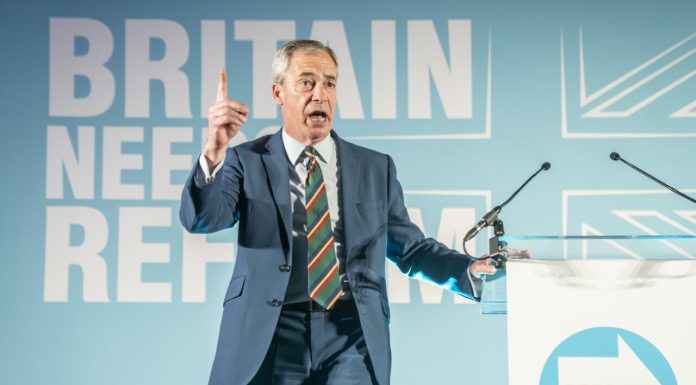 The Telegraph: Scenariul în care Nigel Farage ar putea deveni premierul Marii Britanii. Cheia, alianța cu Partidul Conservator: „Ce e mai bun urmează”