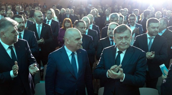 Crin Antonescu critică declarațiile lui Bolojan privind proiectul SMR de la Doicești: „O influență de natură externă”