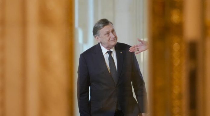 Crin Antonescu: AUR extremist? Și eu pot să spun partidul extremist USR