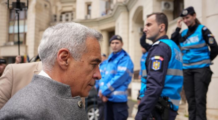 Pronunțarea în dosarul presupusei lovituri de stat în care sunt implicați Georgescu și Potra, amânată de ICCJ