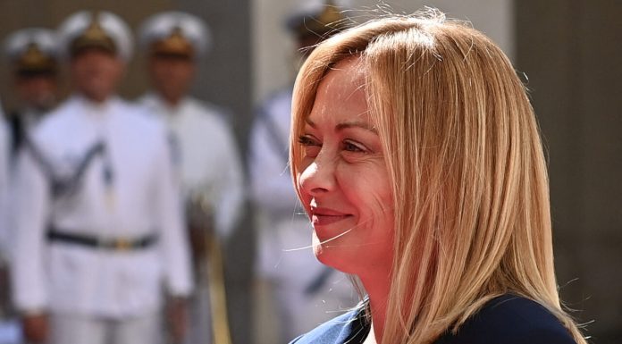 Guvernul prim-ministrei Giorgia Meloni a devenit al doilea cel mai longeviv guvern din istoria Italiei. Care fost premier deține recordul