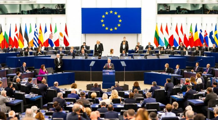 UE dezvăluie măsurile de ajutor pentru fermieri în contextul creșterii prețurilor la îngrășăminte