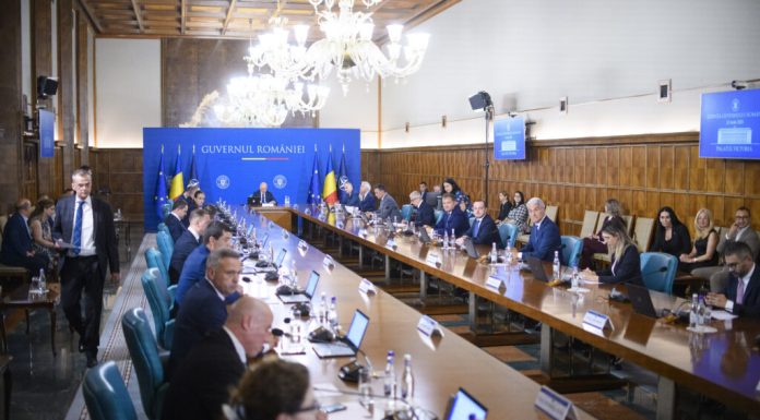 Patronatele cer guvern stabil în contextul în care creșterea economică este estimată la doar 0.1%