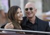 Bezos își vinde iahtul criticat la Cannes. Dar are o problemă: și-a sculptat-o pe Lauren Sanchez pe provă