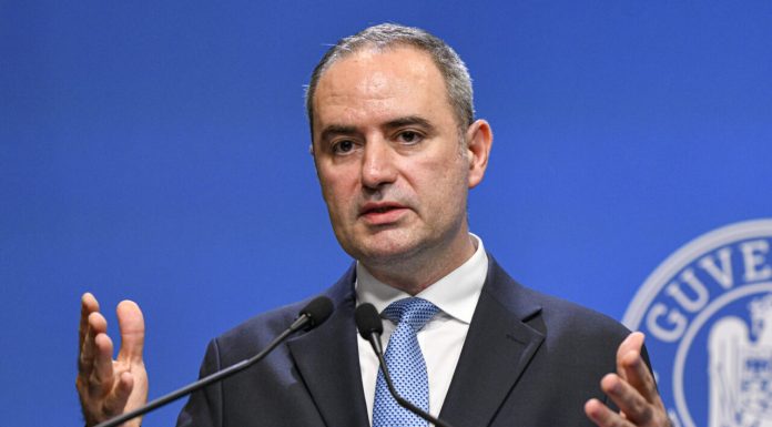 Nazare: În doar 10 luni, cu multiple presiuni externe și interne, guvernul condus de Ilie Bolojan a livrat un maraton de rezultate