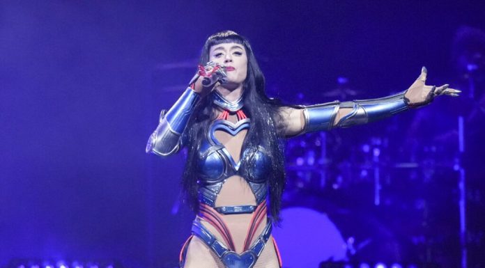Katy Perry va cânta în deschiderea primului meci al Cupei Mondiale din SUA