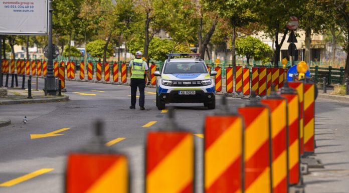 Se închide circulația în zona fântânilor din Piața Unirii, pe sensul către Biblioteca Națională