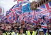 Zeci de mii de oameni protestează la Londra în cadrul unor marșuri rivale. Manifestație naționalistă și demonstrație pro-palestiniană