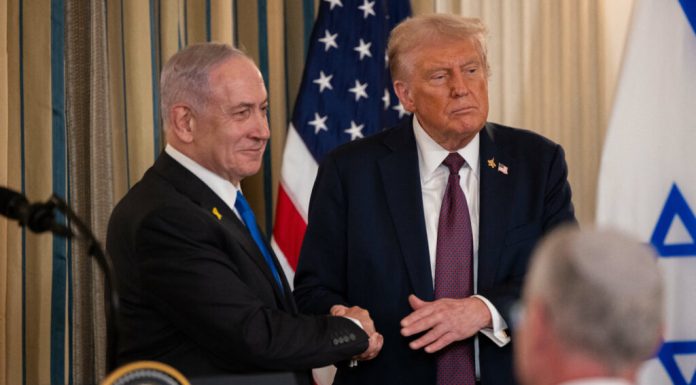 Trump îl asigură pe Netanyahu că acordul final cu Iranul va conține dezmembrarea programului nuclear